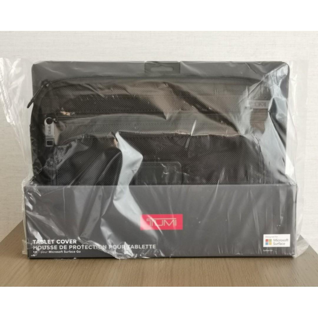 Tumi slim tablet top cover for surface book