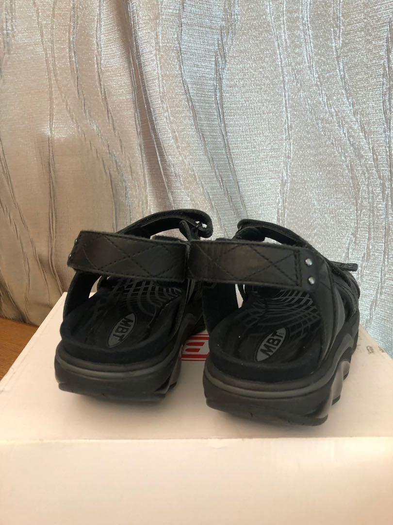 MBT shoes black (men EU 39) fit women 8, 女裝, 鞋, 拖鞋-