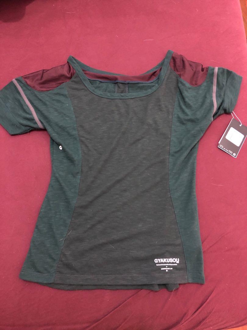 maroon dri fit