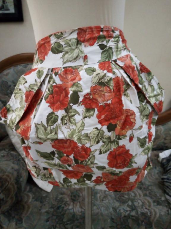 Rok Mini Bunga Bunga Lucu Fesyen Wanita Pakaian Wanita Bawahan