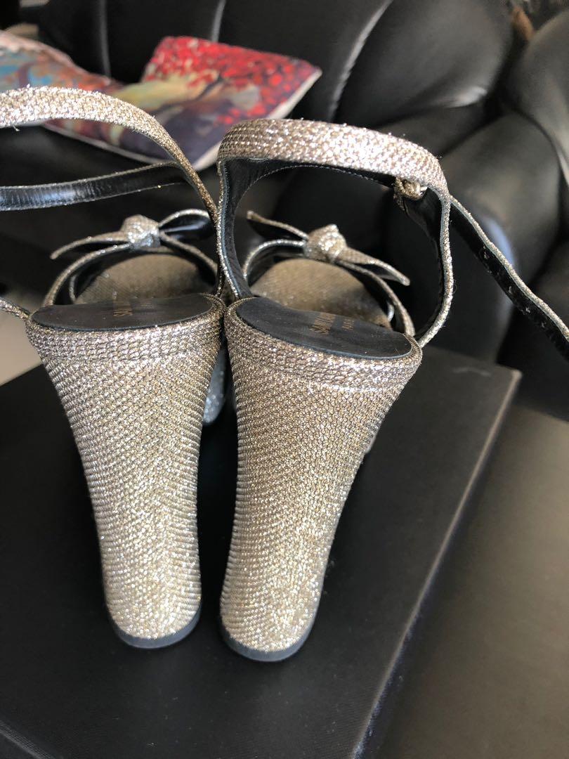 Saint laurent store farrah bow sandals