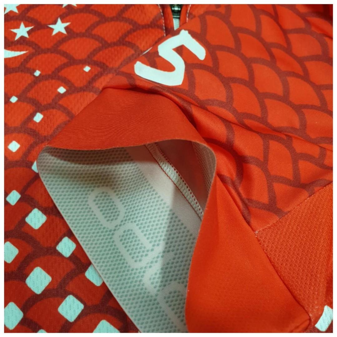 Singapore Cycling Jersey (M), Men's Fashion, Activewear on Carousell