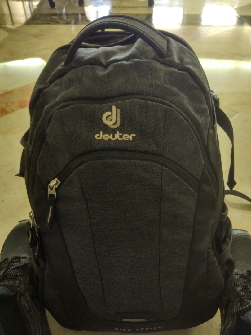 Tas Ransel Backpack Deuter Giga Office 
