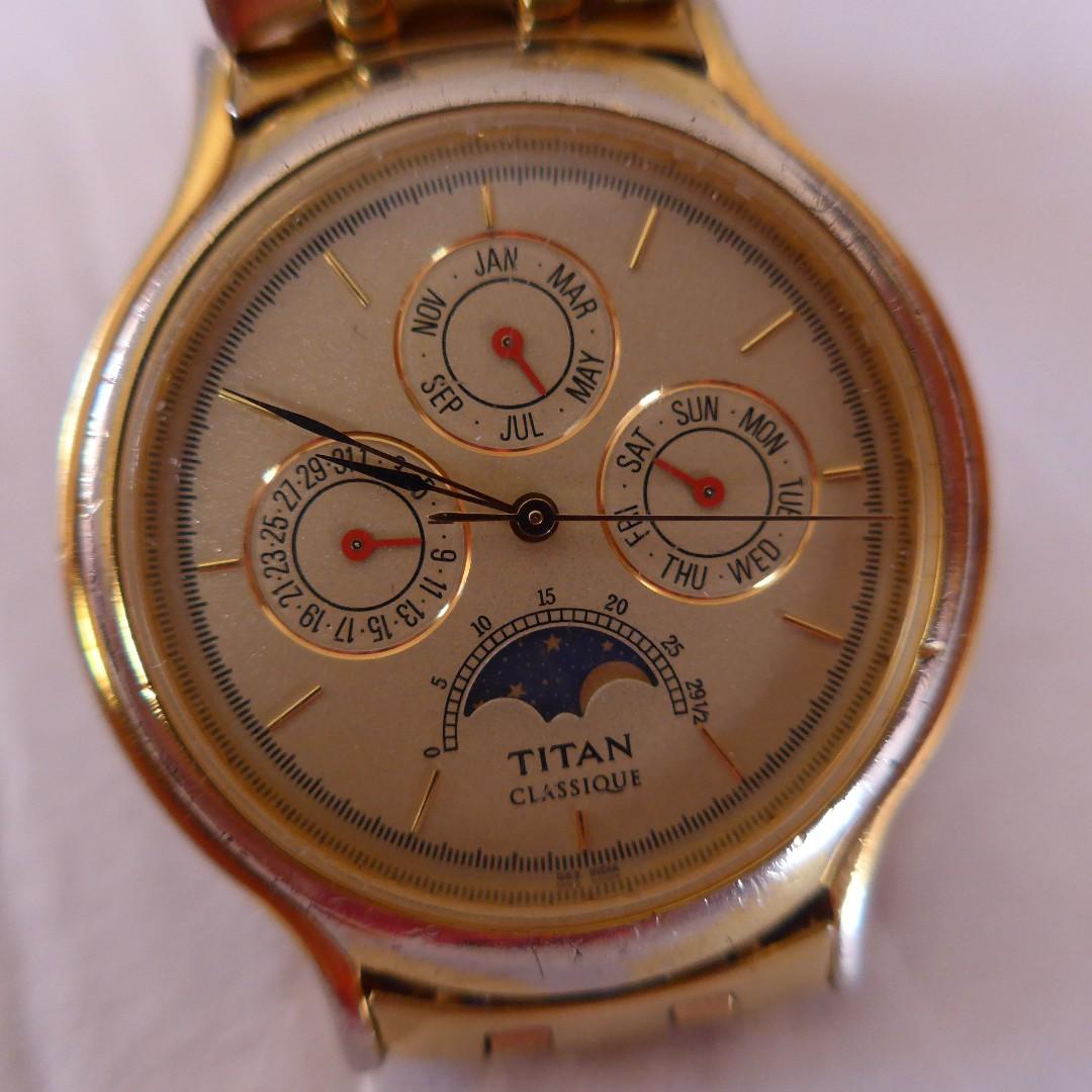 Titan Classique Gold Watch