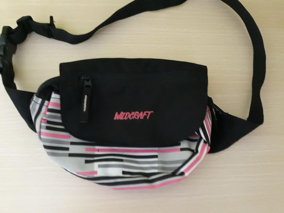 wildcraft pouch bag
