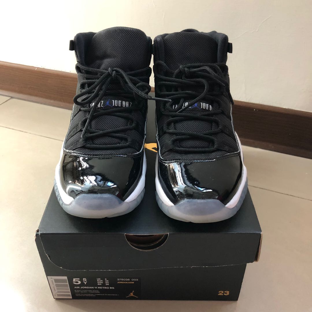 二手] Jordan 11 space jam 怪物奇兵Nike 23 黑白藍45, 他的時尚, 鞋