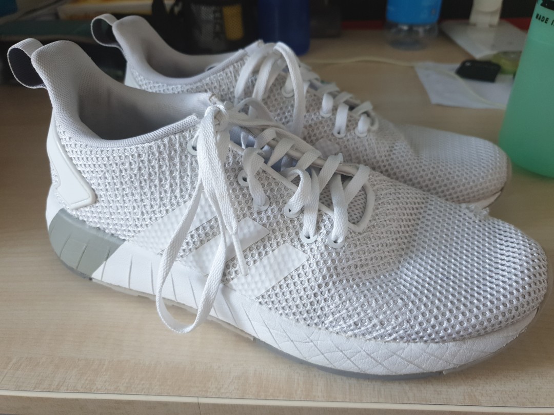 Questar byd top white