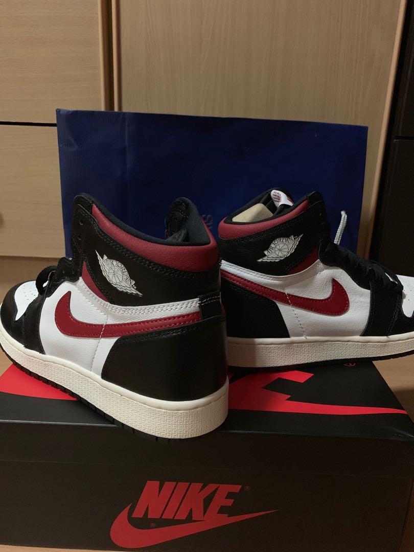 Air Jordan 1 gym red