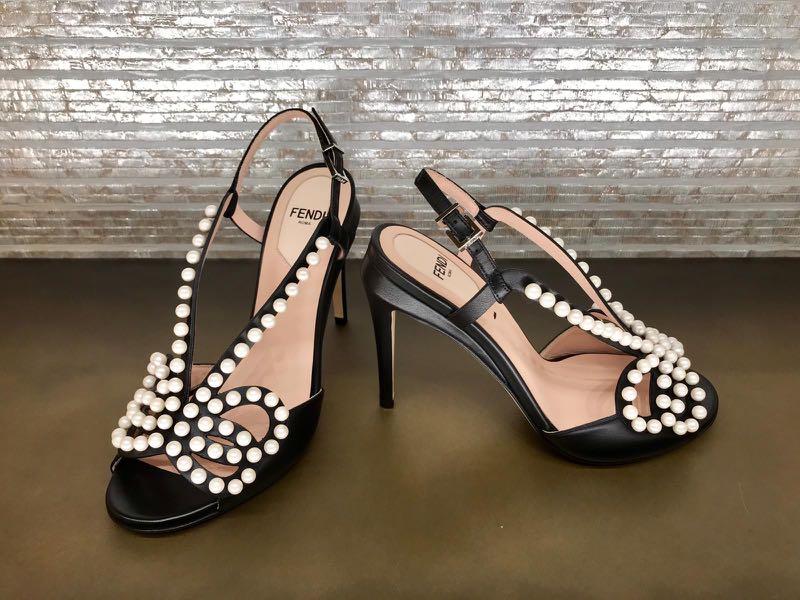 Fendi deals pearl sandals