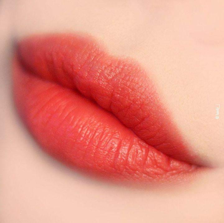 Burberry Lipstick # 411 coral orange 