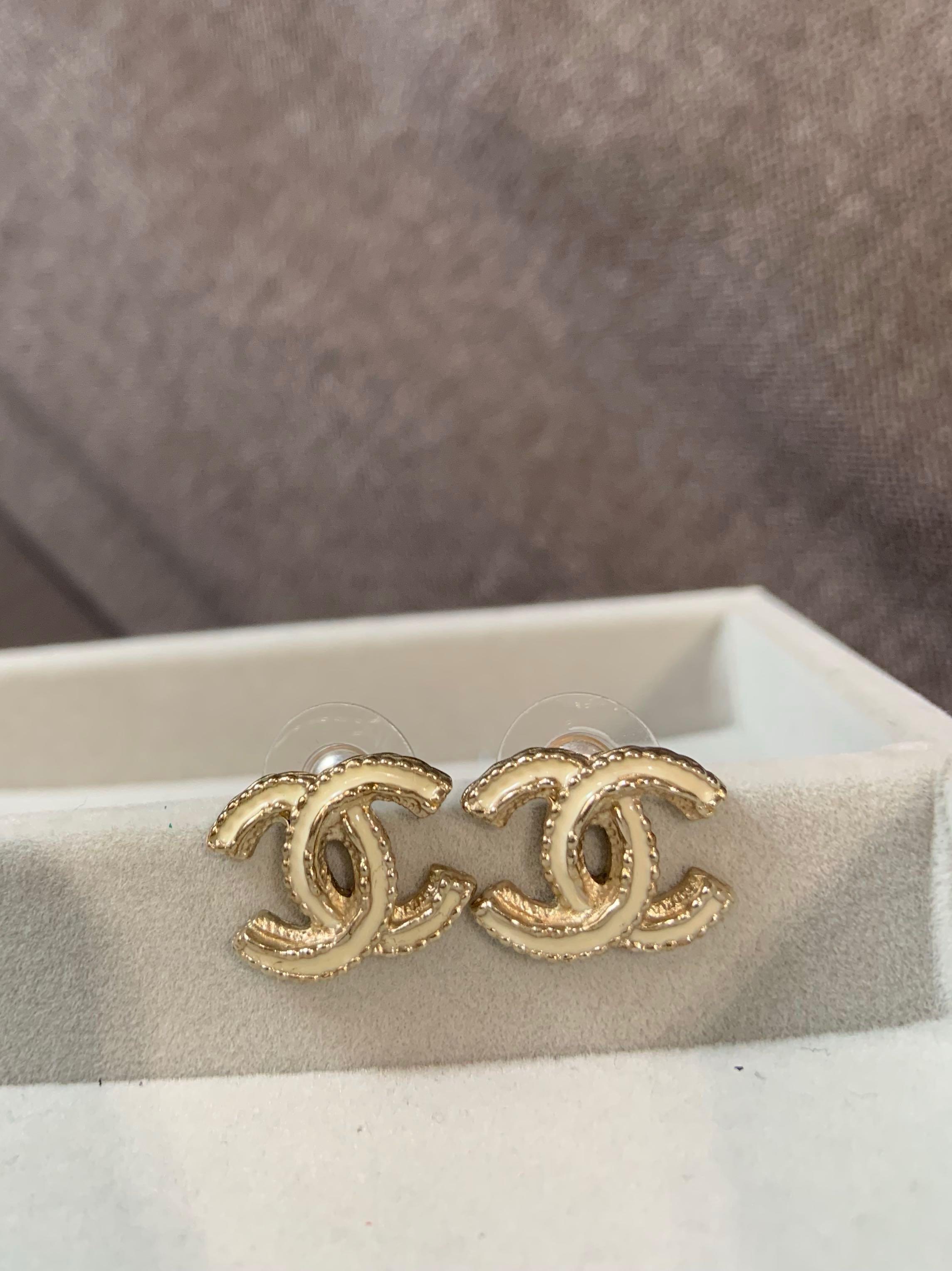 Chanel Logo Off White Enamel Earrings Luxury Accessories On Carousell