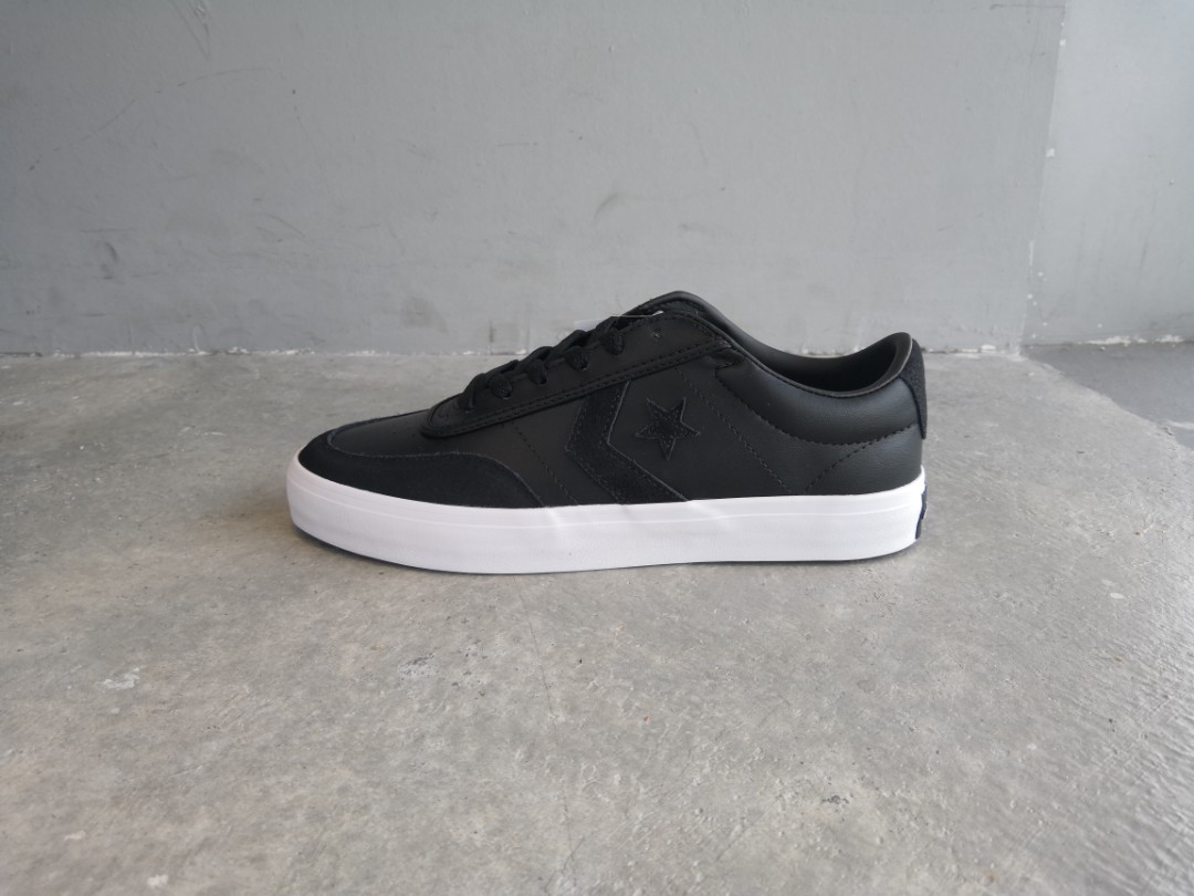 converse courtlandt harga