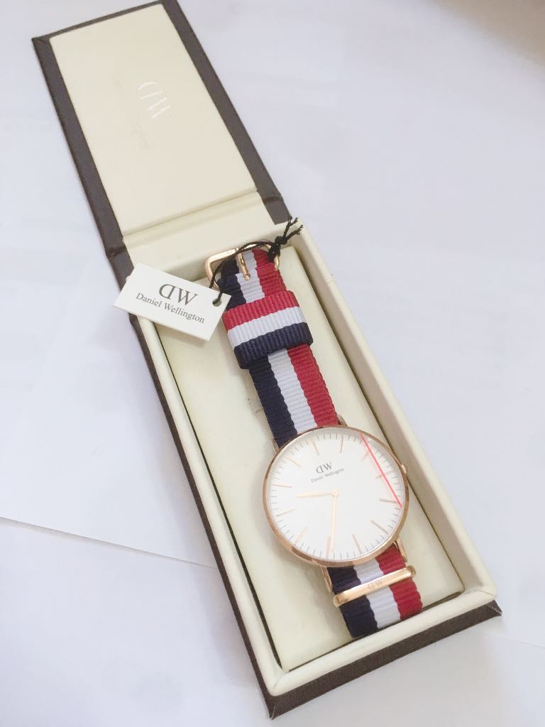 Afstem Skøn hellige DW經典布帶錶Daniel Wellington Classic Cambridge Watch, 名牌, 手錶- Carousell
