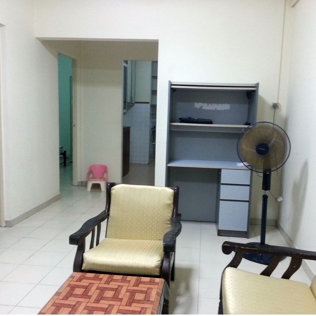 (Category: ) located in . Submitted by r010787i (Listing ID 236124497, Image 1). Description: .