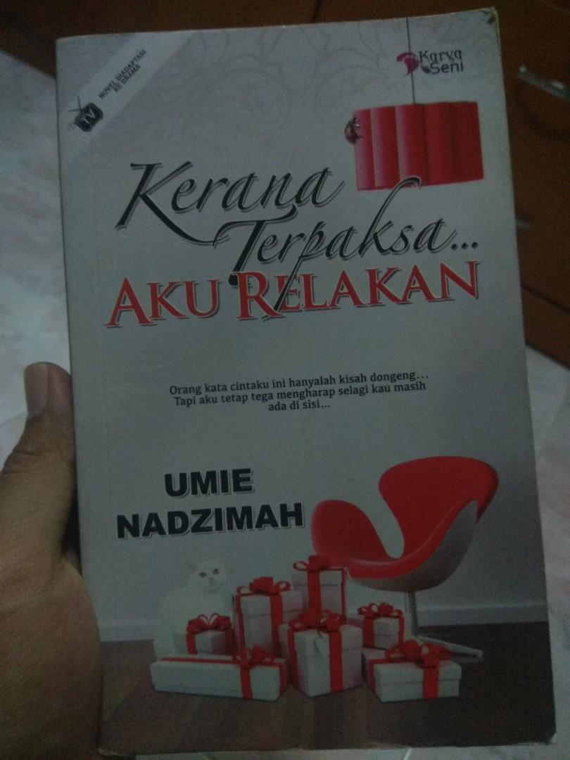 Malay Novel Kerana Terpaksa Aku Relakan Books Stationery Fiction On Carousell