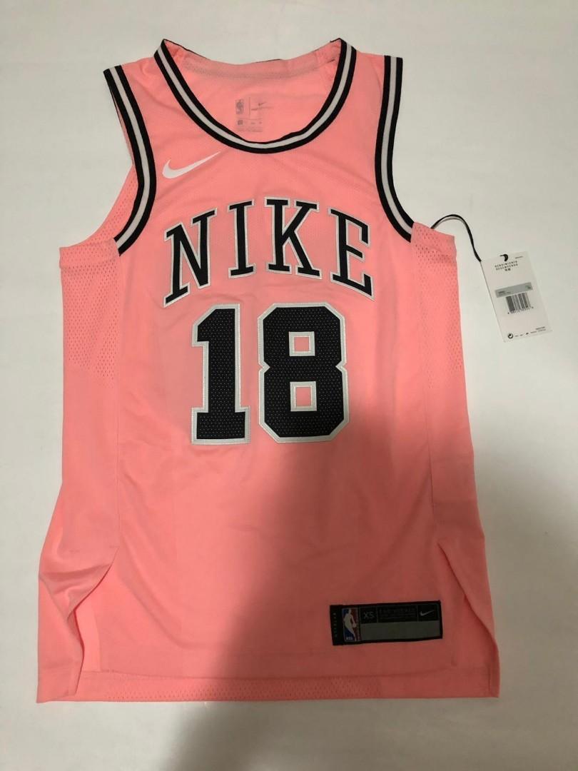 pink jersey nba
