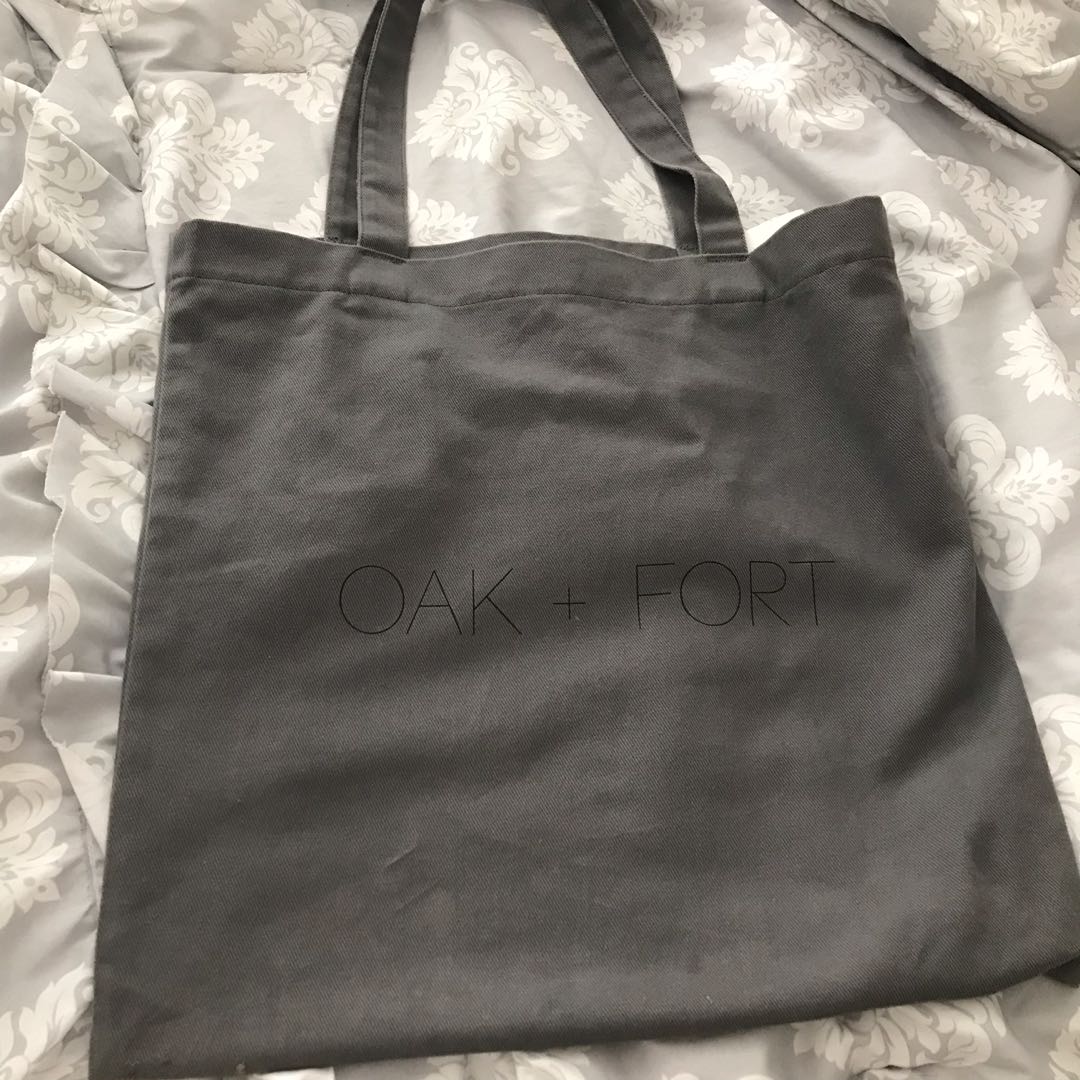 oak and fort tote bag