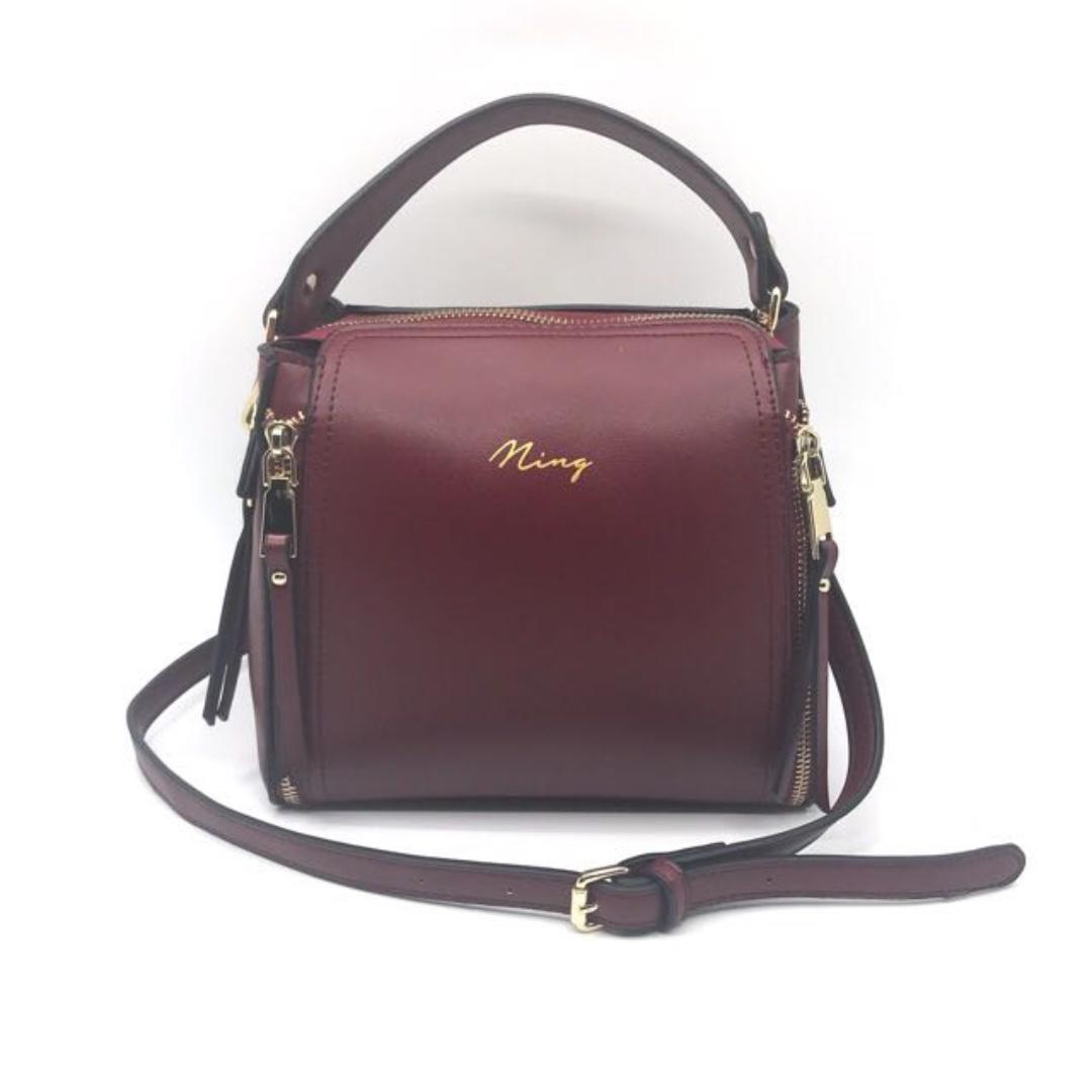 personalised leather handbags