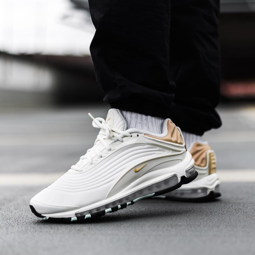 SALE!!) Nike Air Max Deluxe SE Sail 