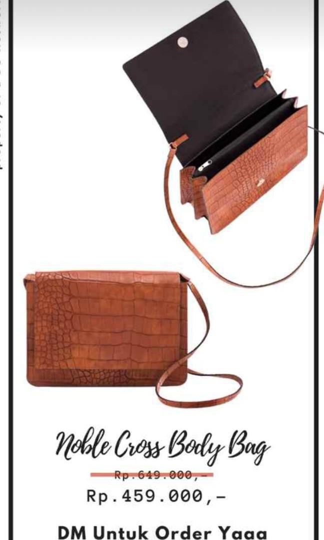 Noble crossbody bag oriflame clearance