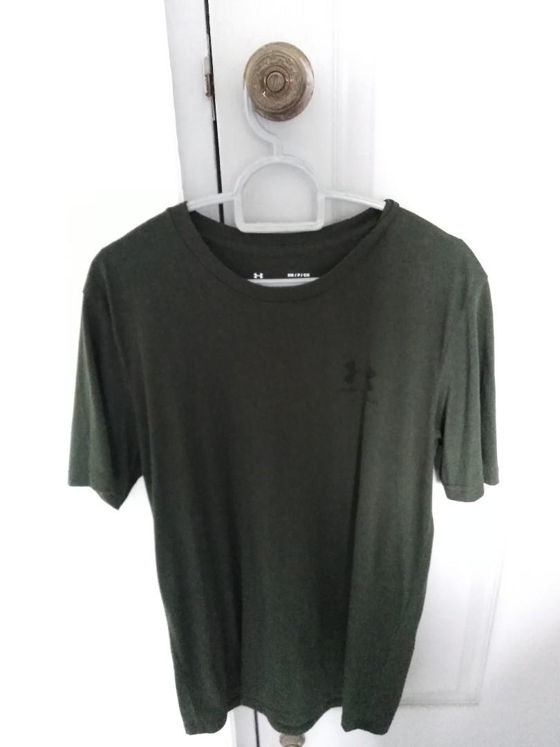 dark green under armour t shirt