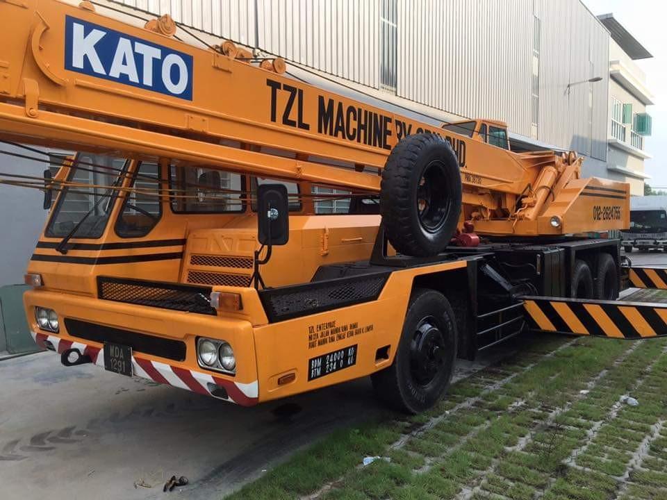 20 Ton Mobile Crane For Rent, Cars, Vehicle Rentals on Carousell