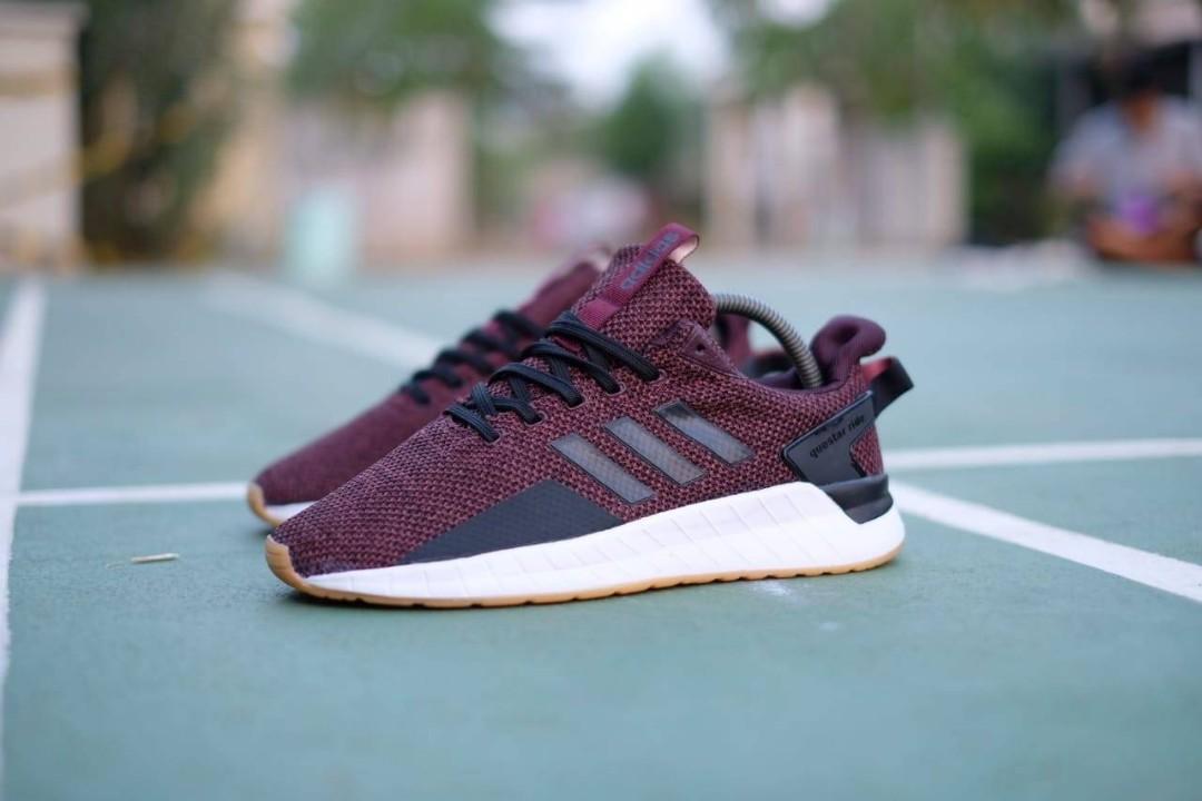 Adidas questar ride maroon white sol gum Fesyen Pria Sepatu Sneakers di Carousell