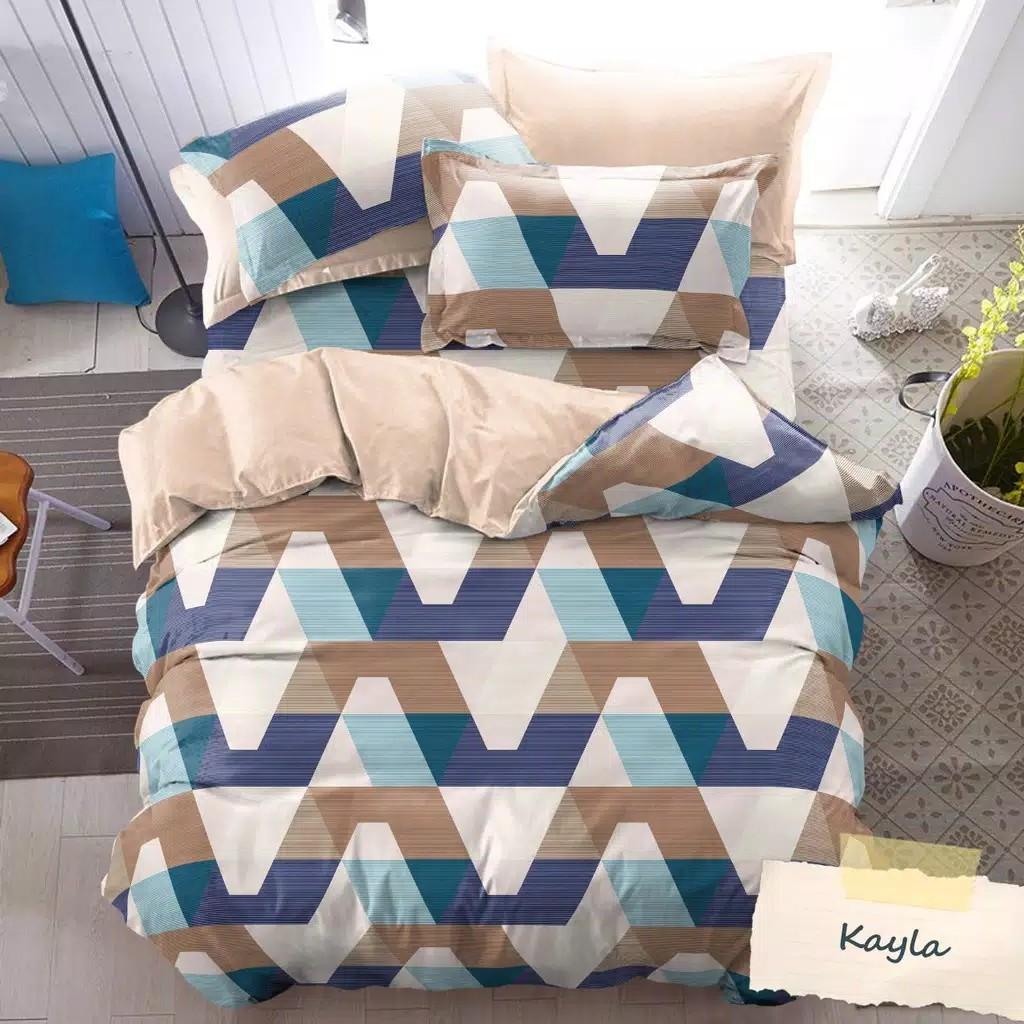 Bedcover Kintakun Luxury Size 180 X 200 Perabotan Rumah Di Carousell