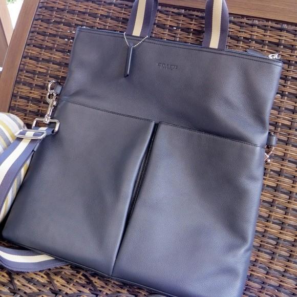 COACH MEN S F 54759 CHARLES FOLDOVER TOTE LEATHER Luxury Bags