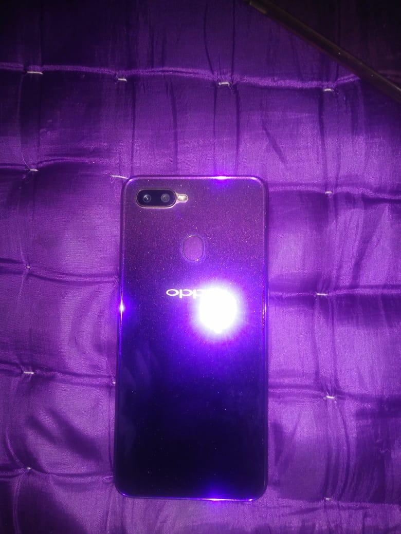 Paling Populer 17+ Gambar Warna Oppo F9 - Gani Gambar