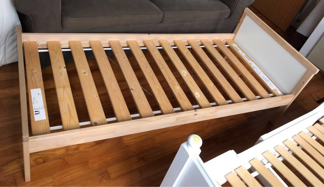 sniglar toddler bed