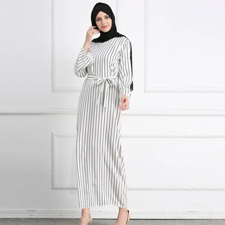 Muslim Dress Women S Fashion Muslimah Fashion On Carousell