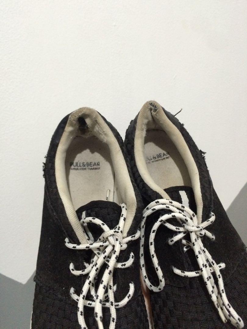pull n bear shoes, Fesyen Wanita, Sepatu di Carousell