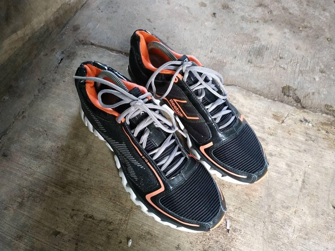 reebok zig lite