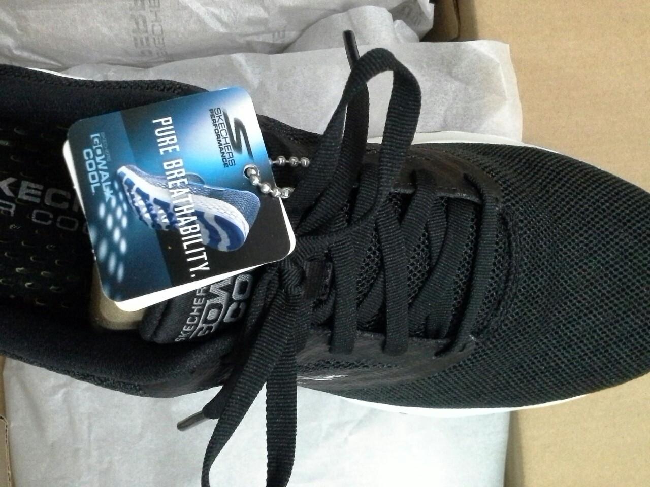 sketchers sunway pyramid