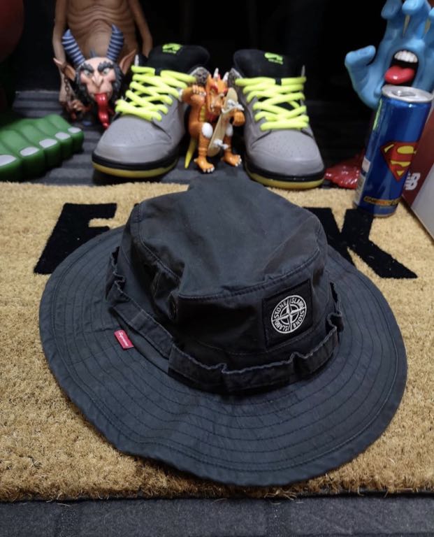 Supreme Stone Island Camo Boonie Hat M/L下げ札と納品書を同梱致します