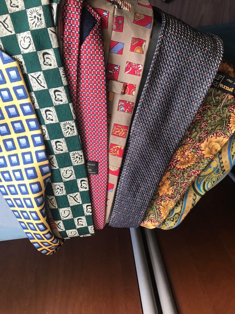Ties (Category: Ties) located in Singapore. Submitted by jackiecjy (Listing ID 236265064, Image 3). Description: To bless anyone who uses tie to go to work. Husband doesn’t use it any more. Pick up from khatib mrt.