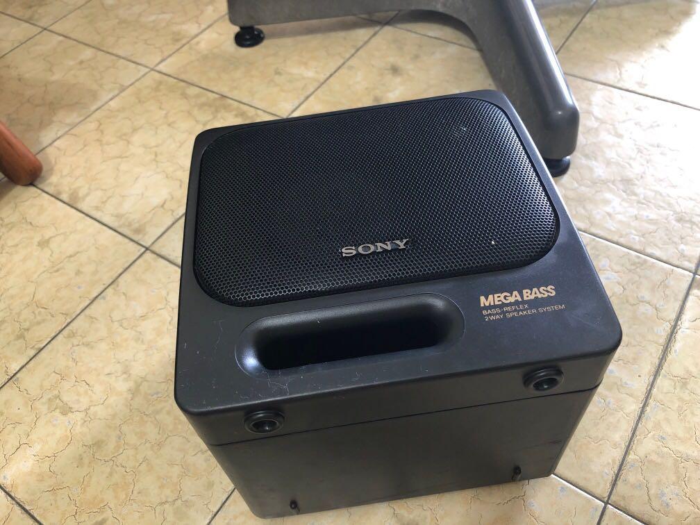 Used Sony Mega Bass Reflex 2 Way Speaker System