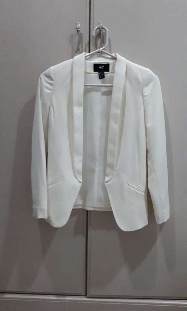 White Blazer Blazer H M Blazer H and M Fesyen Wanita Pakaian