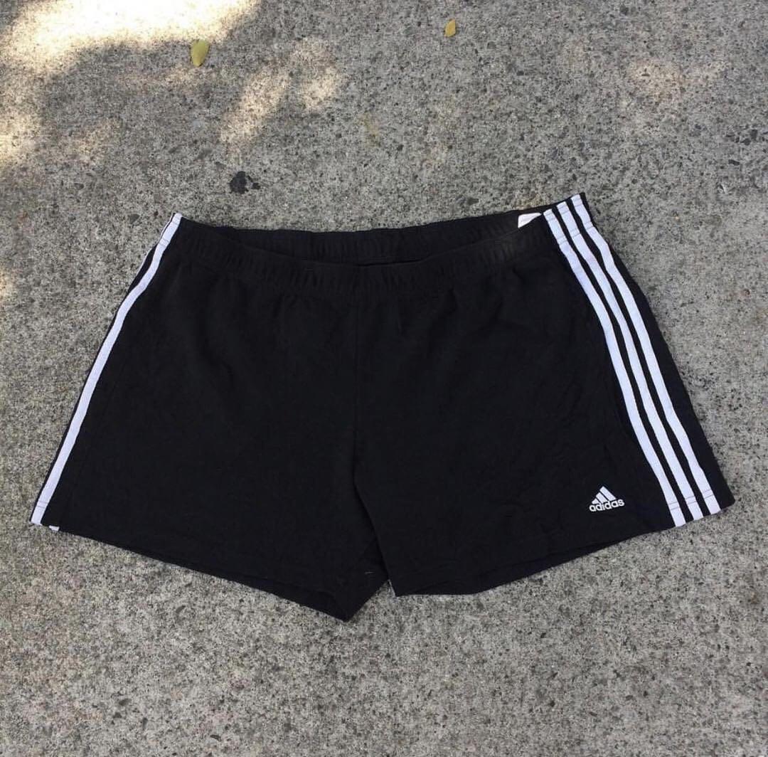Adidas Essentials 3-Stripes Shorts (Above The Knee) (Category: Activewear) located in Pasig City. Submitted by njziii (Listing ID 236457782, Image 1). Description: Details are in pics Authentic-Used Length-16 Waist- 28-34 Dm is 🔑.