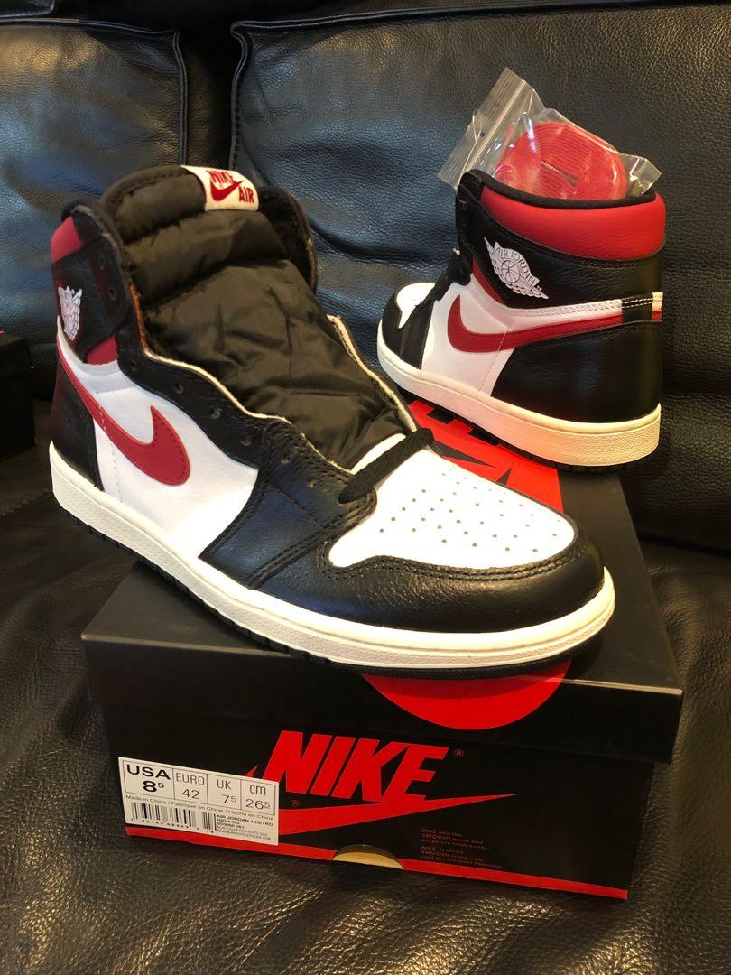 aj1 red gym