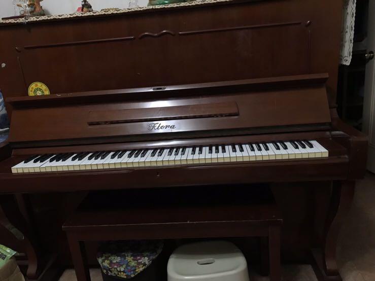 日本知名Flora福樂鋼琴（原價10萬，清空價4000元） 照片瀏覽 1