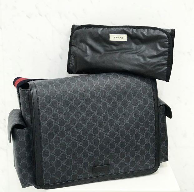 gucci supreme baby bag
