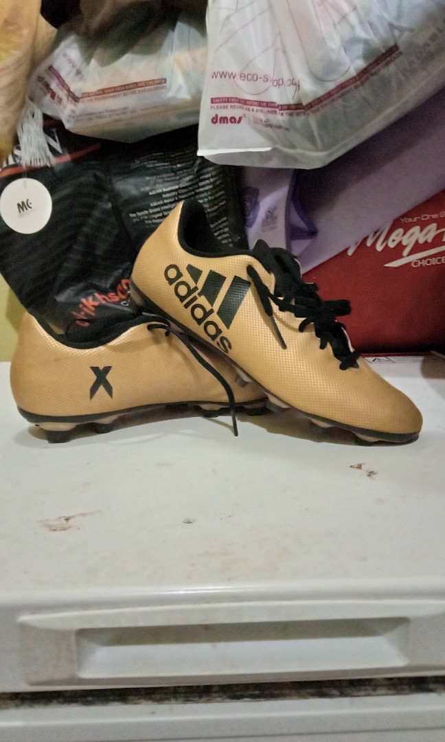 kasut bola adidas x