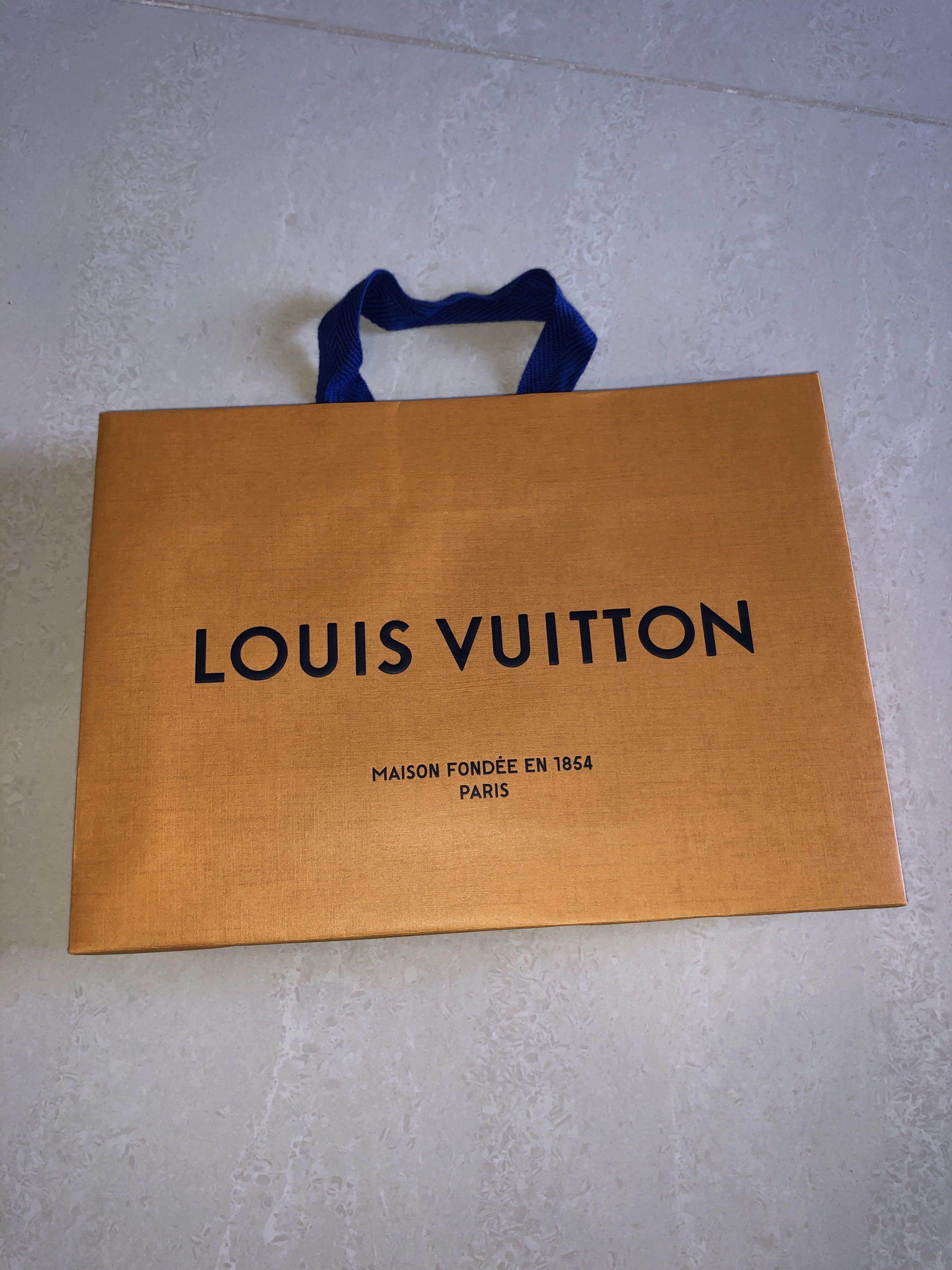 Louis Vuitton Articles De Voyage Maison Fondee En 1854 Priceline