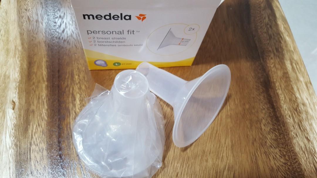 Medela Flange / breast shields 27mm, Babies & Kids, Nursing & Feeding