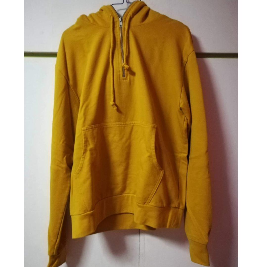 penshoppe yellow hoodie Cinosural International School