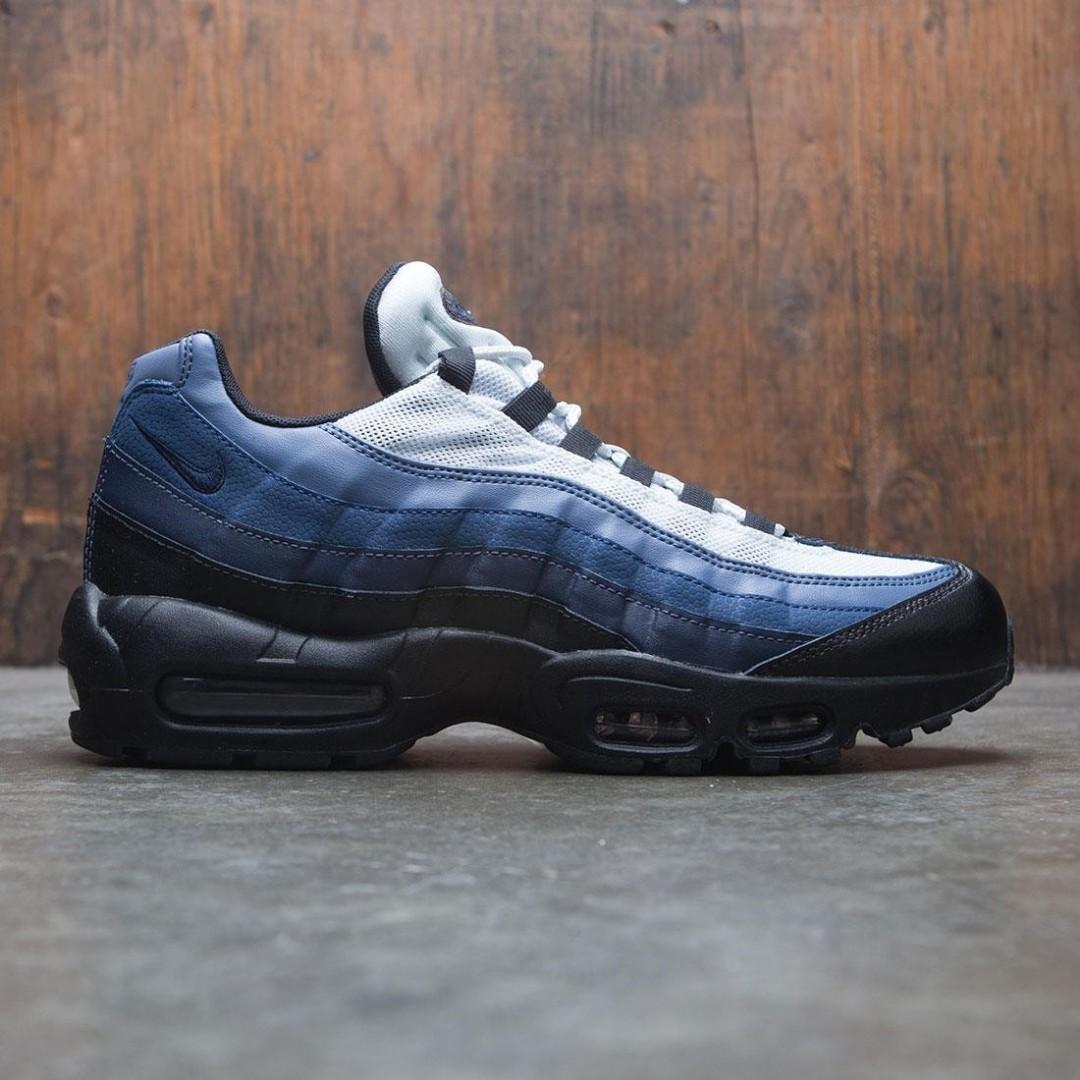 Men's air max 95 essential black/navy sneaker shop