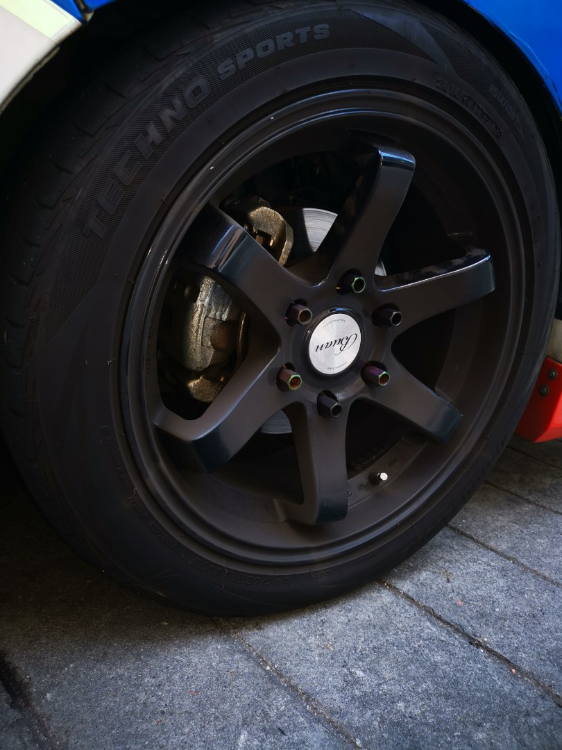 Nissan NV350 Or Hiace Rim For Sale Car Accessories Tyres Rims On nissan-nv350-or-hiace-rim-for-sale-car-accessories-tyres-rims-on