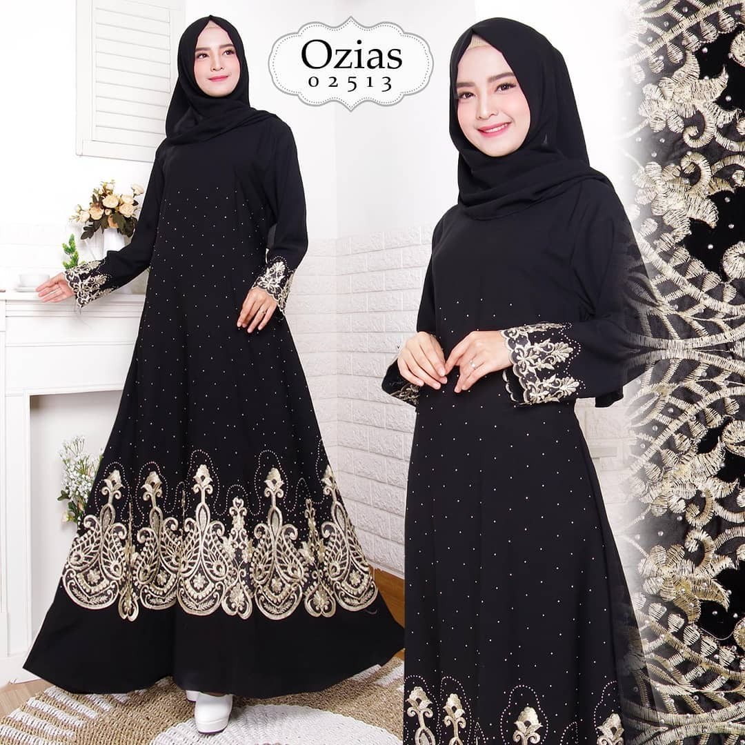 Pre order Muslimah long sleeve Jubah Abaya sulam emas gold black dress Women s Fashion Muslimah Fashion Dresses on Carousell